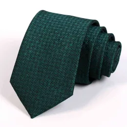 Marka 7 cm Ties erkekler için yüksek kaliteli iş takım elbise iş kravat lüks yeşil jacquardmale moda resmi cravate hediye kutusu