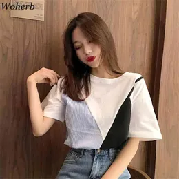 夏のTシャツの女性の縞模様のパッチワークのコントラストティートップスOネックTShirts韓国のカワイイ半袖ROPSEMME 210519
