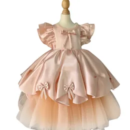 2022 Förtjusande vit bollklänning Flower Girl Dresses Princess Sheer Long Appliques Jewel Neck Toddler Födelsedagsfestklänningar