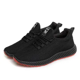 Top Quality 2021 Esportes Fora dos Mens Mulheres Correndo Tênis Triplo Vermelho Vermelho Ao Ar Livre Respirável Corredores Sneakers Tamanho 39-44 WY06-20261