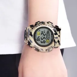 Нарученные часы Дети возглавляли электронные детские цифровые часы Студент Детские часы моды светящаяся тревога камуфляж для мальчиков Girlswrist
