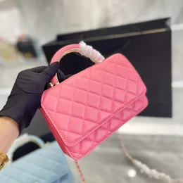 حقيبة يد نسائية من الجلد 22A بمقبض معدني ذهبي ومحفظة مع سلسلة GHW Crossbody محفظة كتف متعددة Pochette حامل بطاقات كلاسيكي C حقيبة يد صغيرة برفرف 19 سم