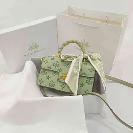 Grön söt liten fyrkantig väska med silkescarf hårt handtag mjuk handkänsla handväska första hand källa till eget varumärke varumärke 220427