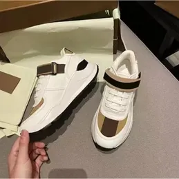 2022SS Newst Sıcak Tasarımcı Vintage Erkek Rahat Ayakkabılar Marka Açık Spor Klasik Velcro Parti Sneaker Ayakkabı Artı Erkekler Flats Tasarımcılar Boyutu 38-45