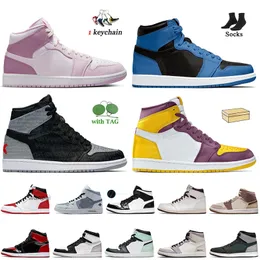 2024 Top Fashion Women Men Jumpman 1s High OG 1 Basketball Shoes Mid Valentines Day Dark Marina Blue Rebellionaire Yellow Toe A Ma Maniere