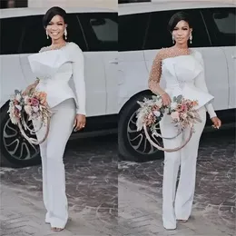 2022 Designer Evening Dresses Long Sleeves Jumpsuit Suits Beaded Pearls Ruffles Floor Length Custom Made Formal Occasion Wear Party Vestidos BES121