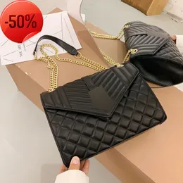 Bolsas de grife 2022 Novo textura da moda feminina européia e americana feminina de uma cadeia de msenger de grande capacidade Bolsas de bolsas damas