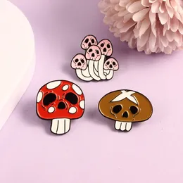 Cute Mushroom Cartoon Brooches Pin for Women Kids Fahsion Jewelry Shirt Coat Dress Denim Bag Decor Enamel Pin