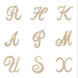 Letras Pérola Broche Jóias para Mulheres Menina Alfabeto De Ouro Banhado Metal Crachá Rhinestone Lapel Peito