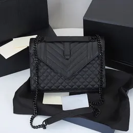 여성 럭셔리 디자이너 가방 2022 Cowhide Patent Leather Handbag Classic Fashon Gold Chain Crossbody Wallet Original Box 02
