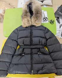 Piumino di design per donna Cintura Parka invernale Cappotto con cappuccio in vera pelliccia di volpe con colletto alla coreana con chiusura a scatto