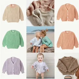 Yaz ve Fırtına Kids Kış Sıcak kazak tutun Hırka Ceket Çocuklar ve Kız Düz Renkli Pamuk Örme Sweaters Üstleri LJ201128