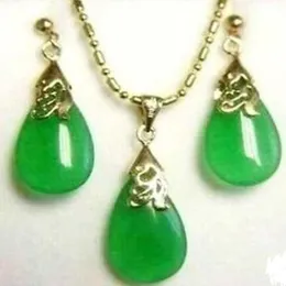 AAA schöner Schmuck 18 kgp grüne Jade Anhänger Halskette Ohrring -Set