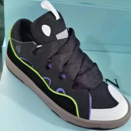 2022 Nyhetsbrev Kvinnor Män krönar sneakers skor mode klassisk mångsidig hög och låg sko med originalförpackning 35-46 kmmpo4859