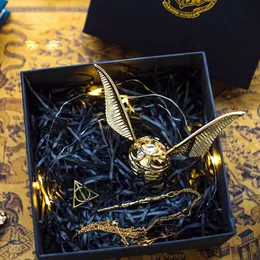 Pandora Pendientes 260025C00 Harry Potter oro, Metal