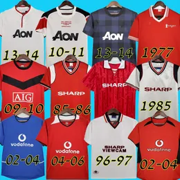 Retro Maglia calcislica Solskjaer Cantona Beckham 02 04 06 Utd Shirt Football Giggs United Rooney Scholes Keane Ronaldo 1977 85 86 92 94 95 96 97 02 06 09 09 10 11 13 14 Man