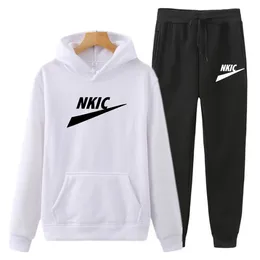 Męska odzież uliczna wiosna Mężczyźnia dresowa marka swobodne bluzy sportowe męskie dwa sztuki Set Set Clothing Pants Spods Sport Suit