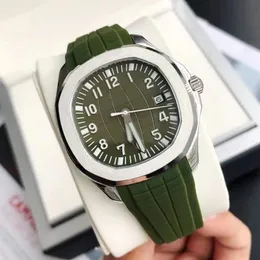 2022 Montre de Luxe zegarki męskie automatyczne 2813 ruch 40 mm Wygodne gumowe pasek złota skorupa 5atm Wodoodporne pojemniki na rękę