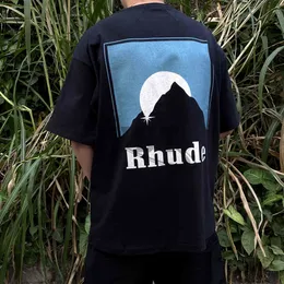 브랜드 인 Rhu t 셔츠 Rhude Snow Mountain 일몰 테마 인쇄 라운드 블랙 워시 워터 메이크 옛 커플 티셔츠 짧은 s