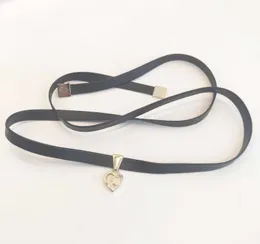 2022 Hochwertige Charm-Anhänger-Halskette mit schwarzem Echtleder in 18 Karat vergoldet für Damen, Hochzeitsschmuck, Geschenk, mit Box-Stempel PS7741