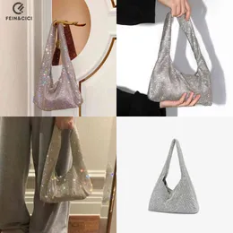 Akşam çantaları tasarımcı rhinestones omuz çantası boncuklu kristal debriyaj çantası elmas parti düğün çantası hobos tote çanta 2022 220513