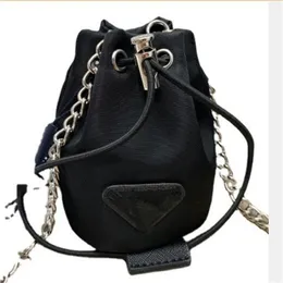 Lüks sevimli anahtar kepçe para çantası cüzdan moda cüzdan naylon madeni para çantası cüzdanlar kart tutucu ruj çantası üst kaliteli omuz çantaları