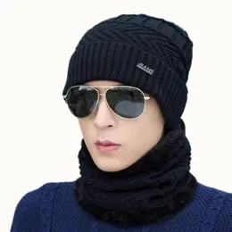 Berets OZyc Selling 2pcs Ski Cap And Scarf Cold Warm Leather Winter Hat For Women Men Knitted Bonnet Skullies BeaniesBerets