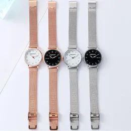 Ladies Quartz Watch Liten Dial Digital Scale Luminous Wrist Watch