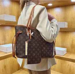 حقائب التسوق النسائية مصممة حقيبة اليد النمط الأزياء الفاخرة كيس الكتف الكتف كبيرة السعة ثلاث قطع حقائب يد عالية الجودة