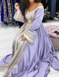 Flieder Abend Kaftan Formelles Kleid Lange Ärmel Spitze Perlen Roben De Soir￩e A-Linie Satin Schulterfrei Arabisch Abendkleider Vestidos