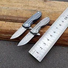 1st mini Damascuss Flipper Pocket Knife VG10 Damascus stål Drop Point Blade TC4 Titaniumlegering Handle Ball Bearing EDC Knives With Necklace Chain