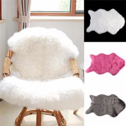 60x40cm Super Soft Faux Sheepskin Zmywalny dywan Ciepłe owłosione pad siedzenia Fluffy Dywaniki Faux Fur Mats na krzesła podłogowe Sofy Poduszki 220402