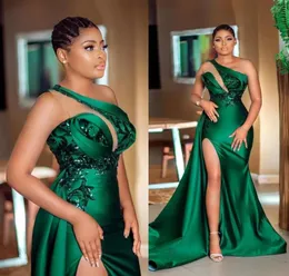 2022 Elegant Dark Green Sequined Mermaid Prom Dresses One Shoulder Neck Side Split Evening Gowns Satin Sweep Train Formal Dress B0524W8