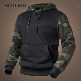 Fleece Mens Hoodies Autumn Winter Casual Hoodies Men Outwear Camouflage Pullover Sweatshirts Male Hooded Collar Loose 4XL 220813