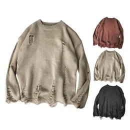 Maglioni da uomo in maglia strappata con foro di lavaggio tinta unita strappato O collo maglione oversize da coppia inverno freddo ragazzo vestiti da uomo streetwear 220812