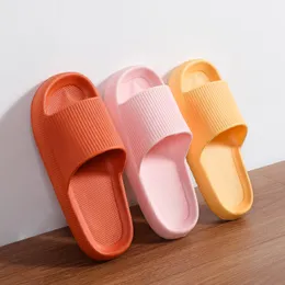Дизайнерские женские толстые тапочки на платформе. Летние пляжные сандалии на мягкой подошве из Евы. Мужские и женские домашние шлепанцы для ванной. Противоскользящая обувь.