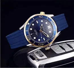 Top Ocean 42mm 다이얼 및 300m 자동 이동이있는 새로운 남자 시계