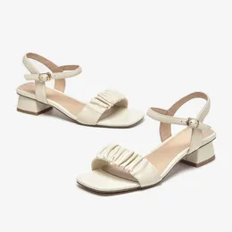 2022 Designer Pantofole Donna Sandali Luxury Slides Oran Sandal Classic Flip Flop Scarpe casual Sneakers Trainer brand0210