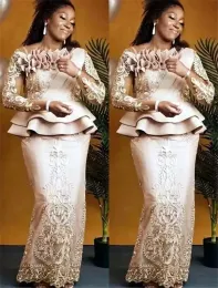 20212 Plus Größe Arabisch ASO EBI Champagner Spitze sexy Mutter von Braut Kleidern Langarmige Scheide Vintage Prom Abend formelle Partykleider Kleid
