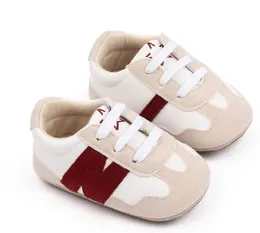 Einzelhandel Neue PU-Leder Babyschuhe First Walkers Krippe Mädchen Jungen Turnschuhe Bär kommen Kleinkind Mokassins Schuhe 0-18 Monate