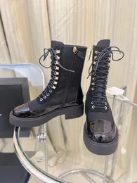 2022 autumn winter new classic thick sole Martin boots upper oil wax calfskin stitching patent leather outsole height 5cm elegant
