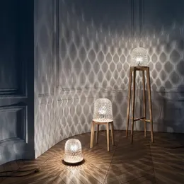 Stehllampen moderne einfache Kristalltischlampe Nordische französische Atmosphäre Wohnzimmer Internet Promi Schlafzimmer Lampenboden