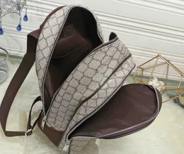 2023Luxury Designer Sıradan sırt çantası tarzı şık iki renkli dekoratif şerit metal fermuar seyahat çantası renk bloğu harfli çift omuz