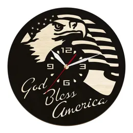 Orologi da parete Bald Eagle God Bless America Orologio Living Room Decor Orologio Bandiera USA Haliaeetus Leucocephalus Orologio silenzioso senza ticchettioOrologi da parete