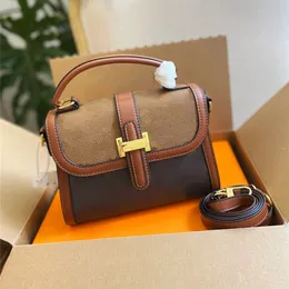 İlivi retro yardımcı crossbody eyer flep el çantaları çanta telefon cep tasarımcıları omuz çantaları moda lüks kadın erkek bayan