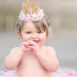 Hårtillbehör Fashion Mini Filt Glitter Crown med blomma pannband för flickor gåvor 1: a födelsedagsfest diy dekorativ