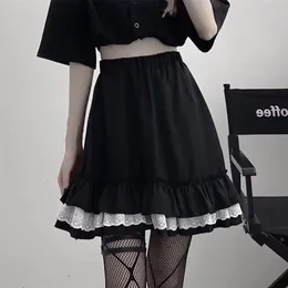 Houzhou Mall Goth Gothic Lace Ruffle Mini Kjolar Kvinnor Harajuku Fairy Grunge Svart Pläterad Kjol Japansk Lolita Streetwear 220317