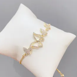 Brand Luksus Charm Błyszczący cyrkon Bransoletka motyla dla kobiet Koreańska wersja moda Osobowość 18K Gold Gold Ręczne Akcesoria biżuterii