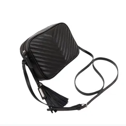Högkvalitativ quiltad läder Tassel Crossbody Bag Women's Lou Camera Bag axelväska lyxdesigner handväskor överlägsna leverantörer totes plånbok