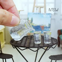 시뮬레이션 미니 주스 주전자 컵 세트 인형 집 장식을위한 음료 우유 모델 장난